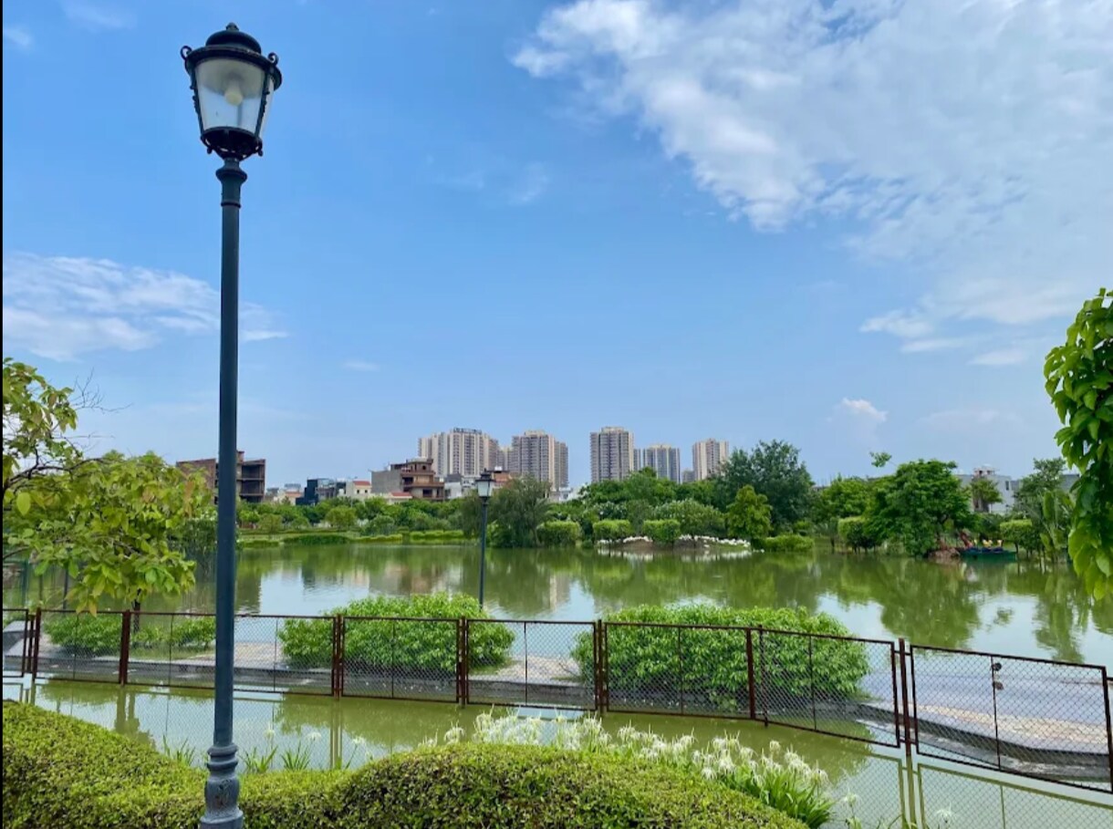 Gaur Yamuna City review image