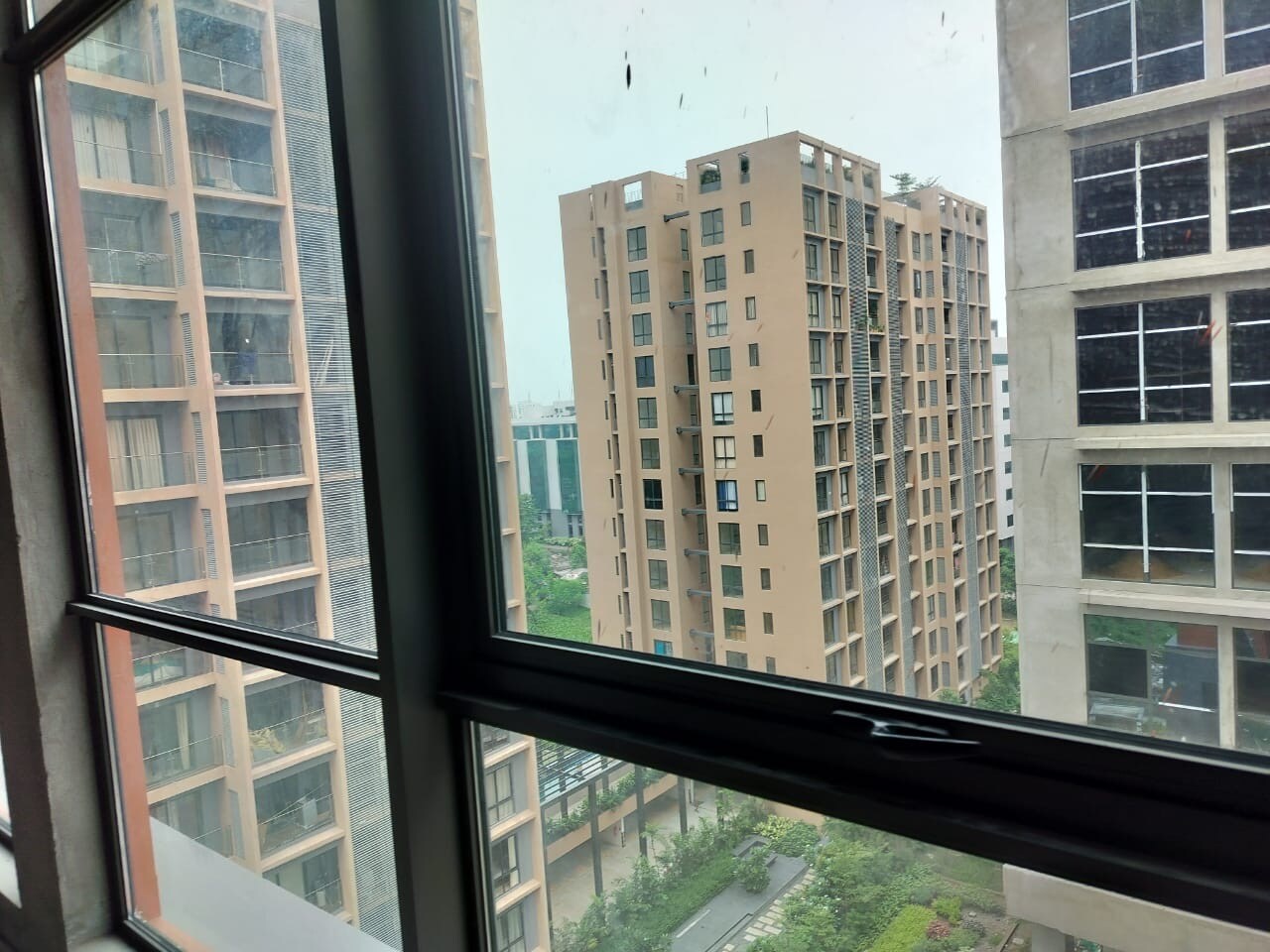Ambuja Ecospace Business Towers review image