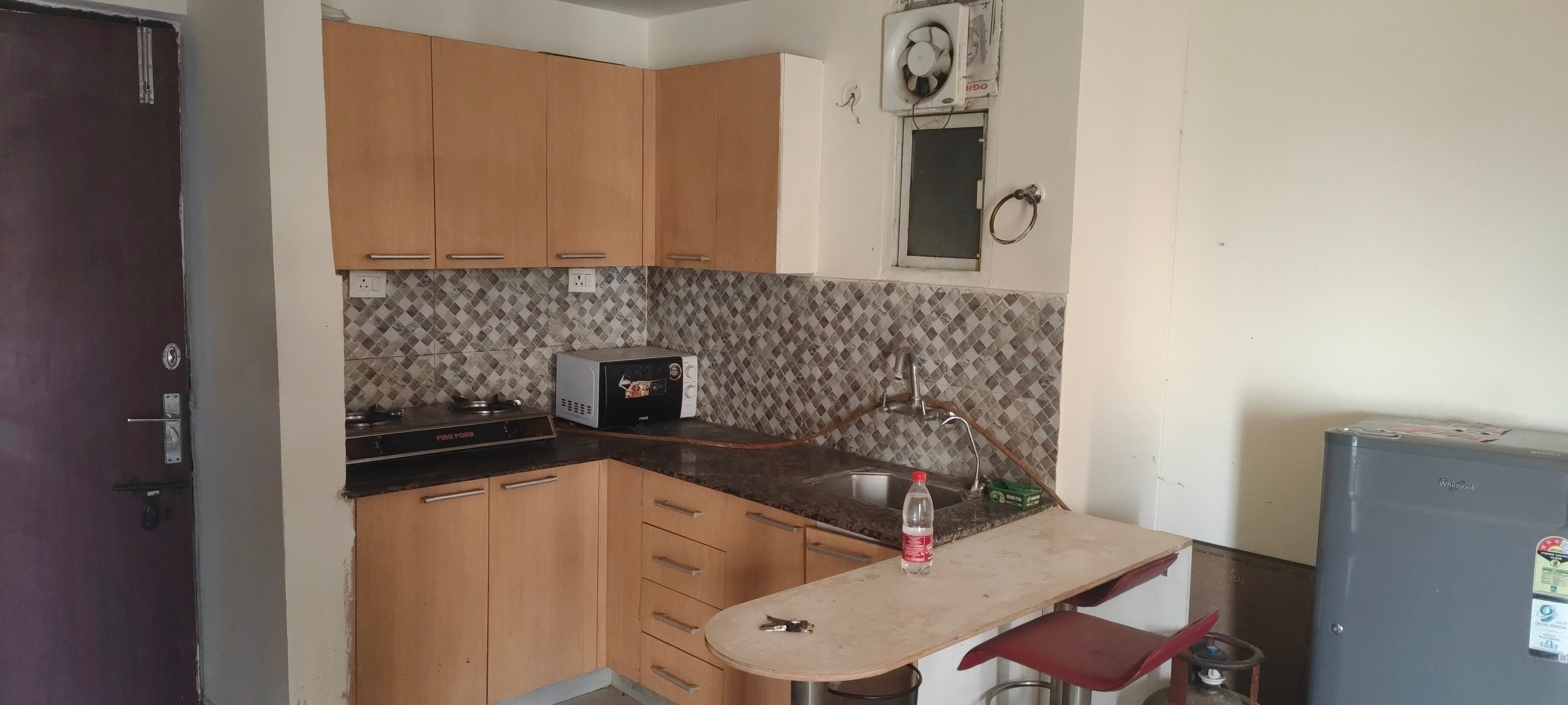 Supertech Czar Suites review image