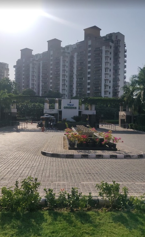 Vipul Greens review image