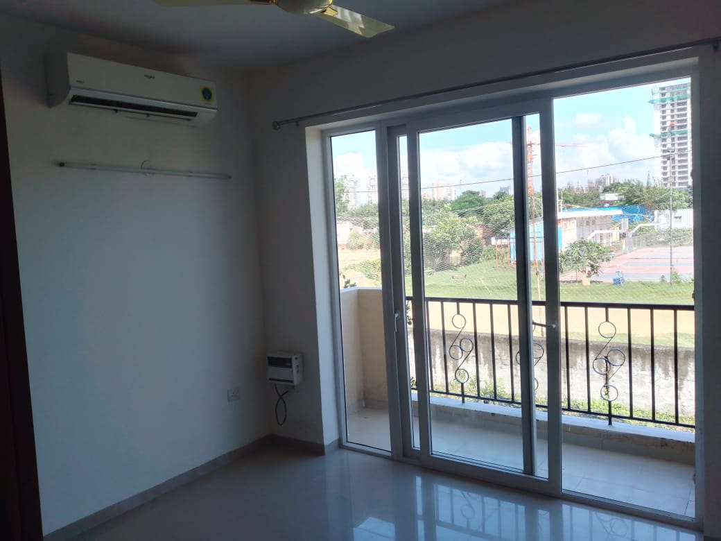 Hundred Keys Realty
