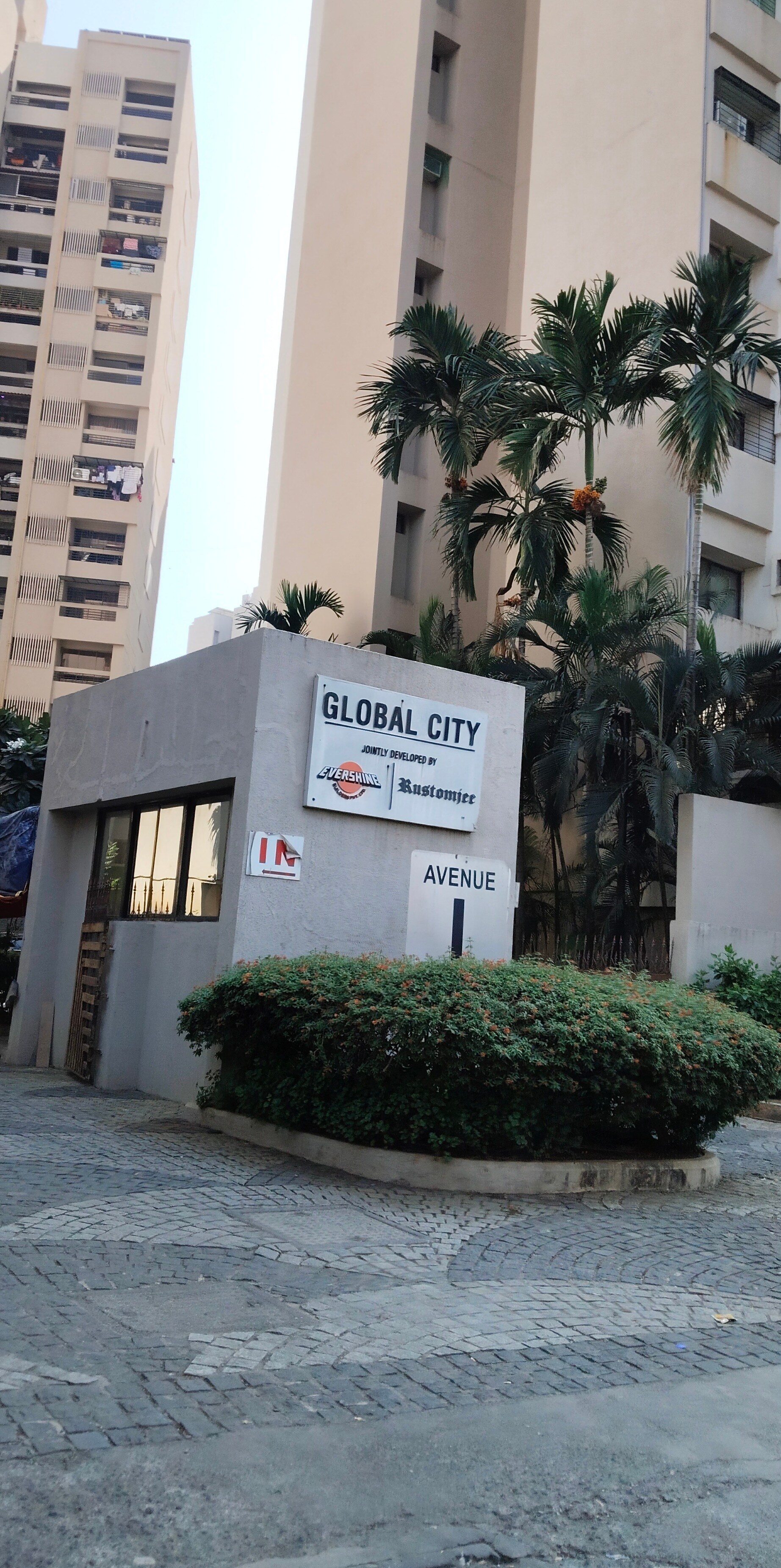Rustomjee Avenue I review image